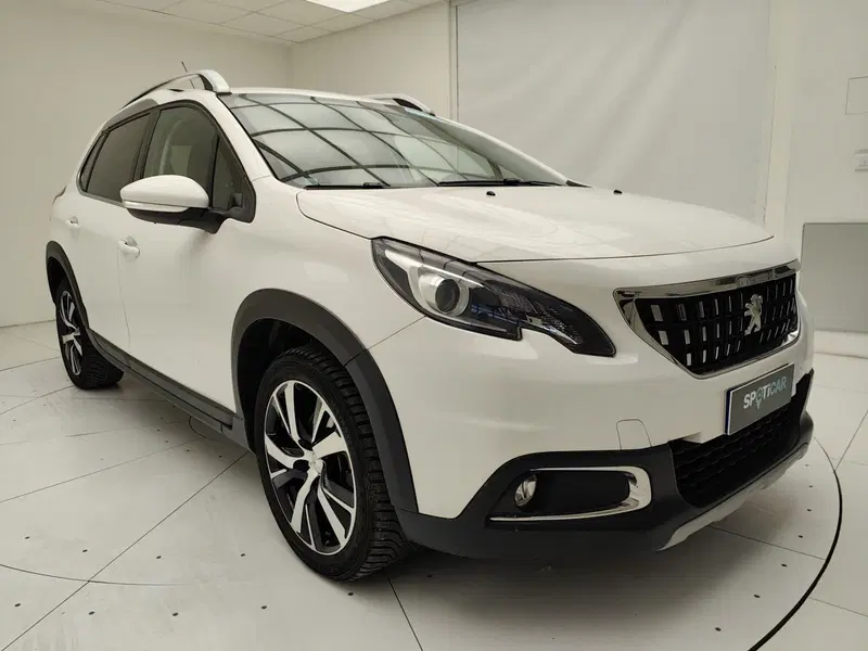 Peugeot 2008 usata a Como (3)