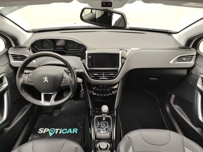 Peugeot 2008 usata a Como (7)