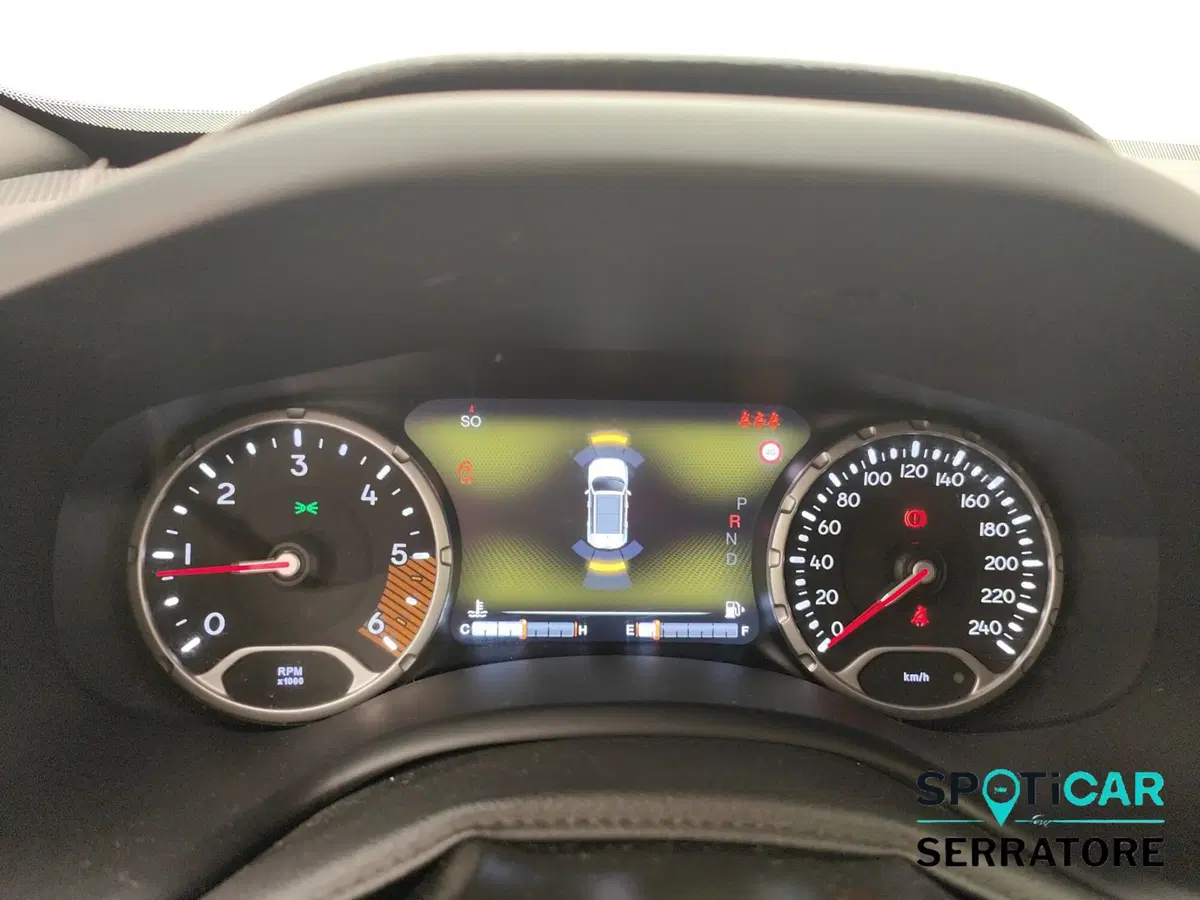 Jeep Renegade usata a Como (8)