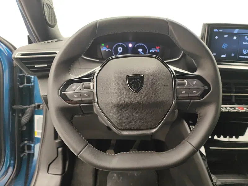 Peugeot 2008 usata a Como (15)