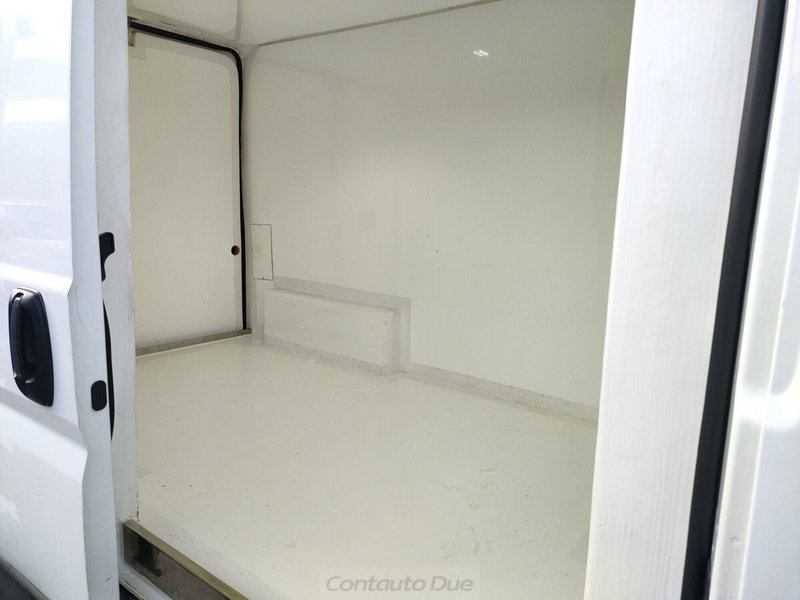 Peugeot Boxer usata a Caserta (13)