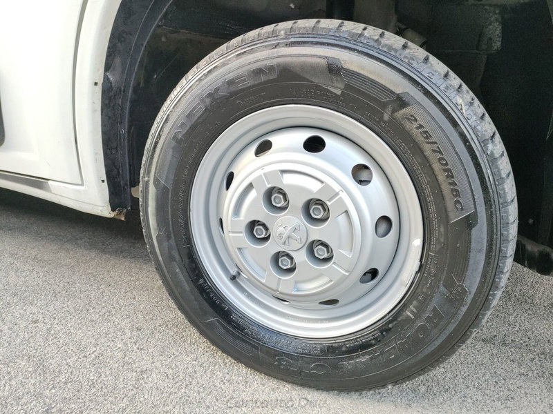 Peugeot Boxer usata a Caserta (18)