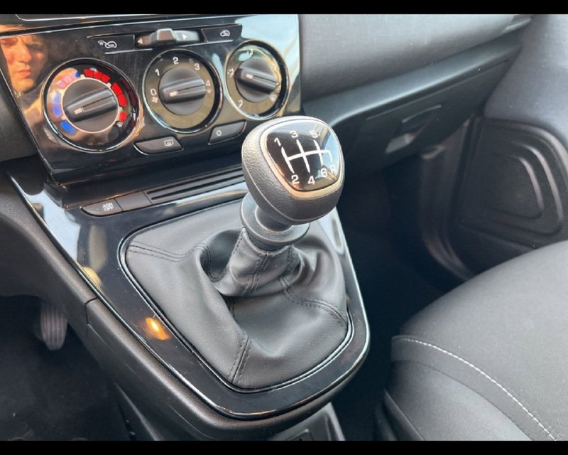 Lancia Ypsilon usata a Torino (4)
