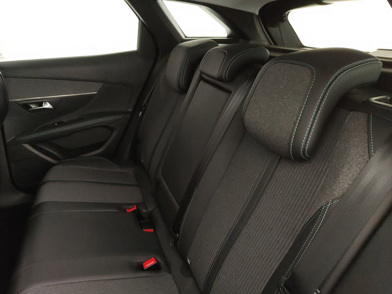 Peugeot 3008 usata a Caserta (18)