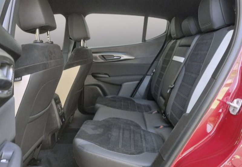 Alfa Romeo Tonale nuova a Caserta (11)