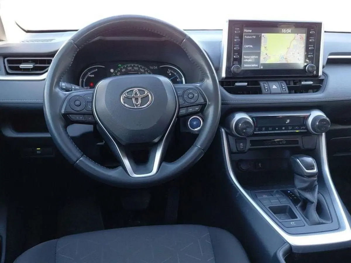 Toyota Rav4 usata a Cagliari (9)