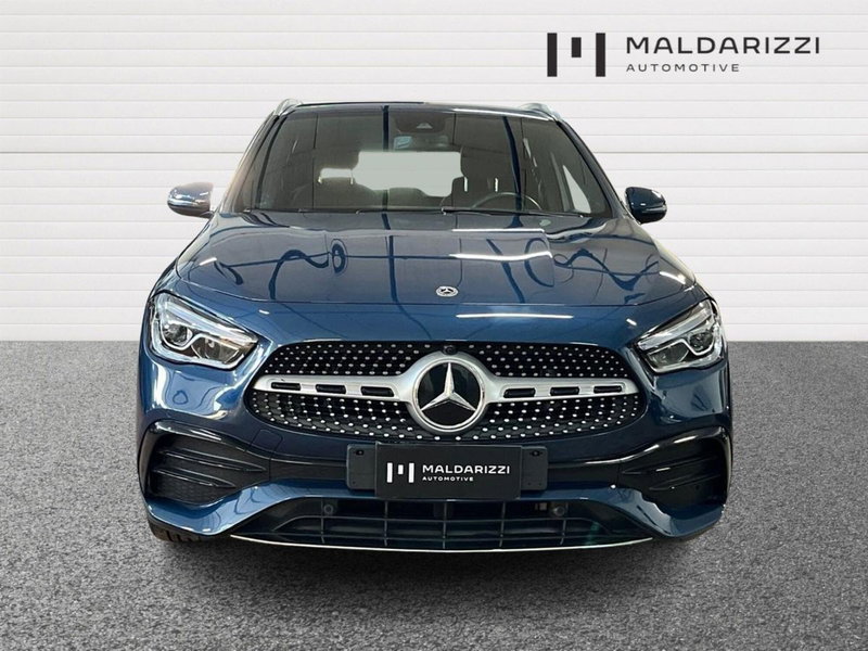 Mercedes-Benz GLA SUV usata a Lecce (2)