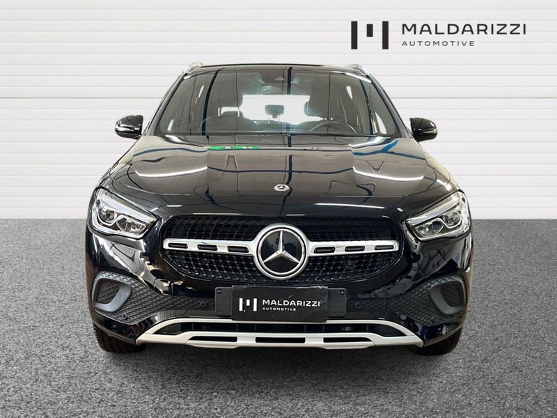 Mercedes-Benz GLA SUV usata a Bari (2)