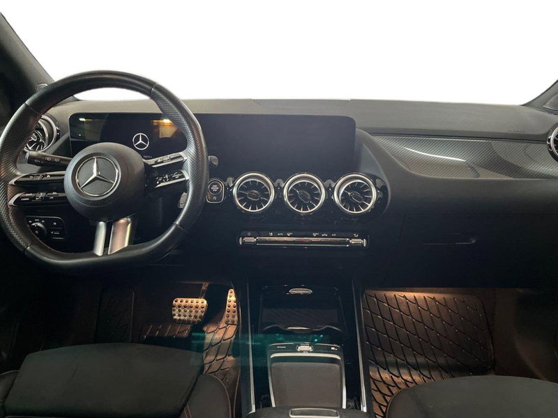 Mercedes-Benz Classe B usata a Bari (8)