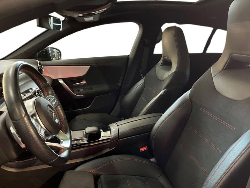 Mercedes-Benz CLA Shooting Brake usata a Bari (7)