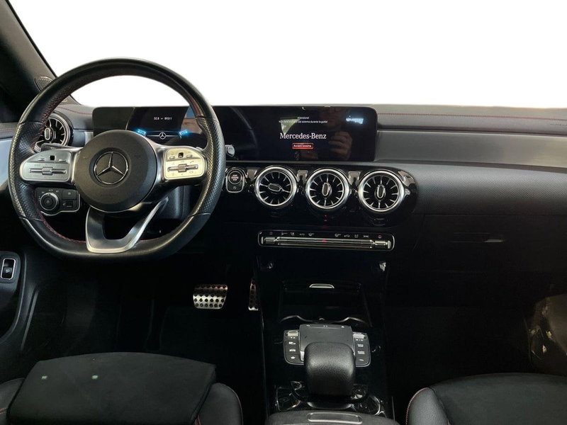 Mercedes-Benz CLA Shooting Brake usata a Bari (8)