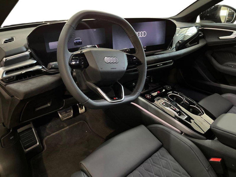 Audi A5 Avant nuova a Bari (10)