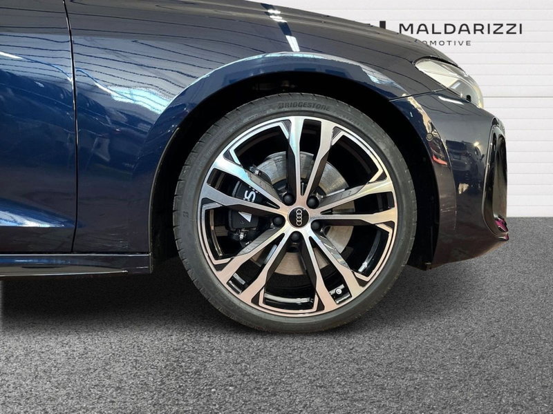 Audi A5 Avant nuova a Bari (6)