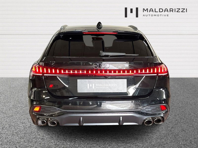 Audi A5 Avant nuova a Bari (3)