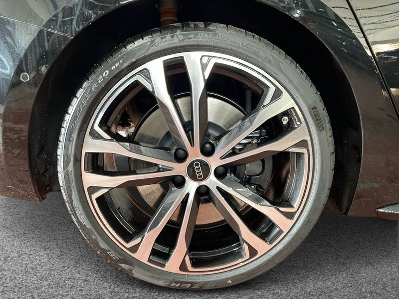 Audi A5 Avant nuova a Bari (6)