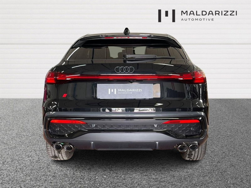 Audi Q5 Sportback nuova a Bari (3)