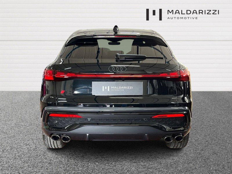 Audi Q5 Sportback nuova a Bari (3)