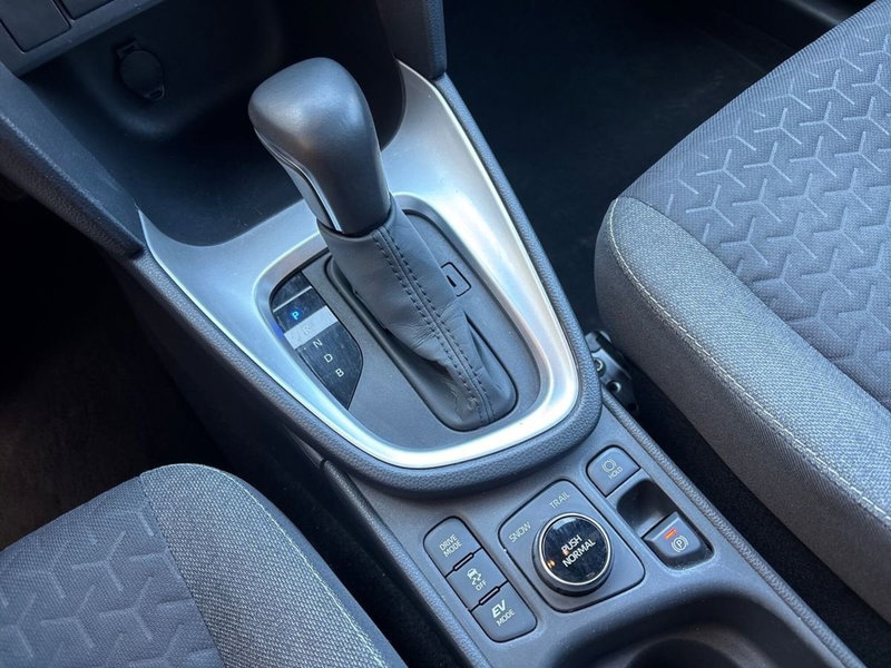 Toyota Yaris Cross usata a Pescara (15)