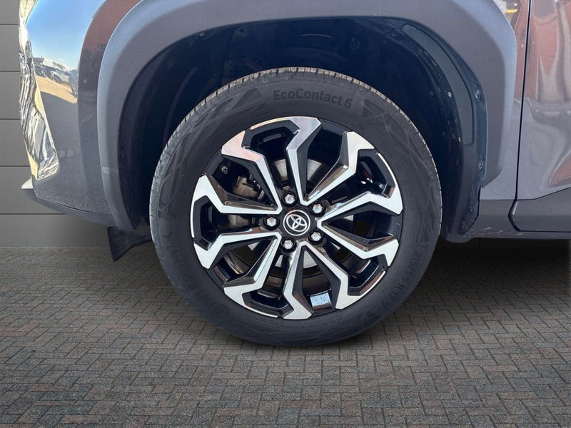 Toyota Yaris Cross usata a Pescara (6)