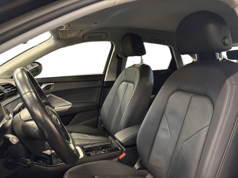 Audi Q3 Sportback usata a Pescara (11)