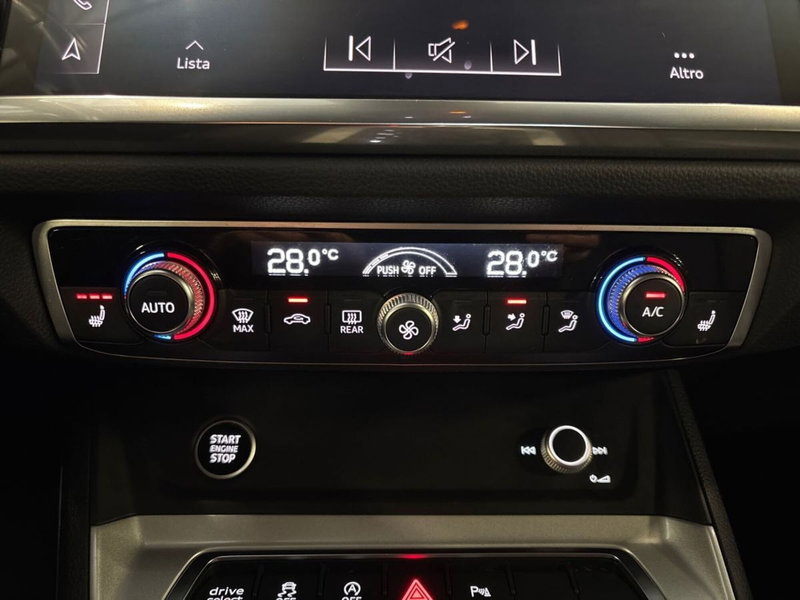 Audi Q3 Sportback usata a Pescara (14)