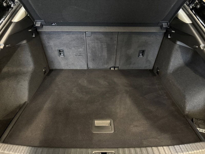 Audi Q3 Sportback usata a Pescara (7)