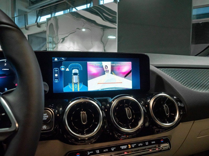 Mercedes-Benz GLA SUV nuova a Ancona (15)