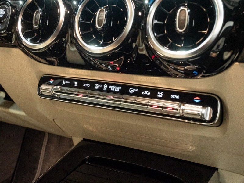 Mercedes-Benz GLA SUV nuova a Ancona (20)