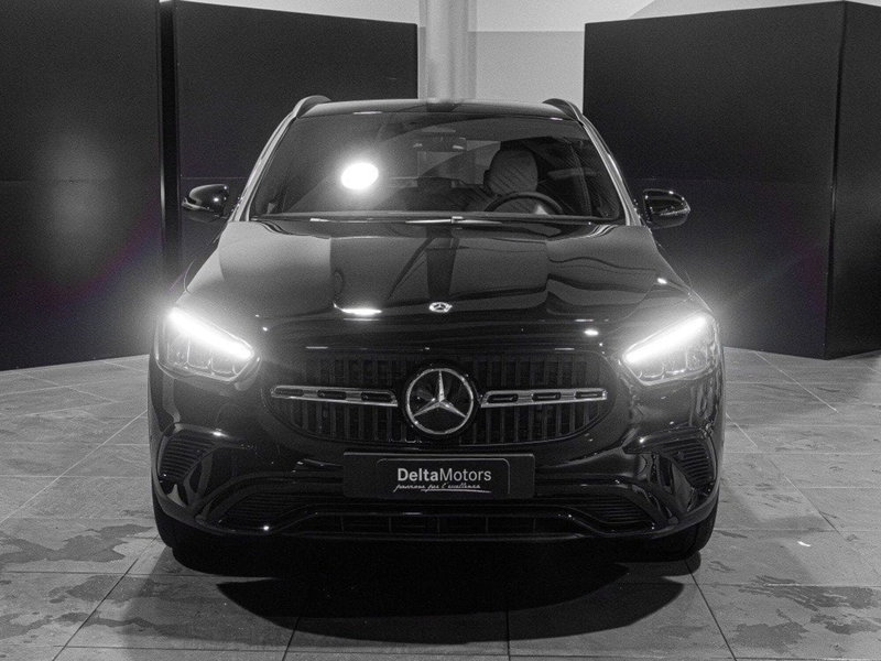 Mercedes-Benz GLA SUV nuova a Ancona (5)