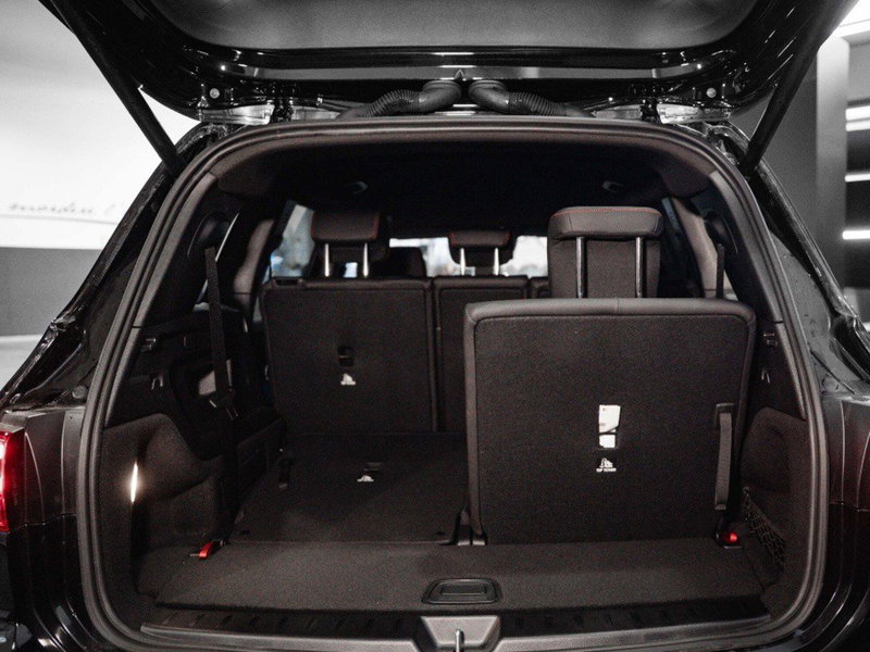 Mercedes-Benz GLB nuova a Macerata (11)