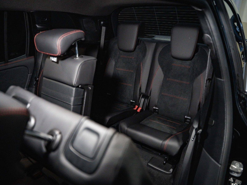 Mercedes-Benz GLB nuova a Macerata (15)