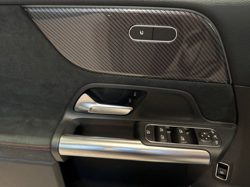Mercedes-Benz Classe B nuova a Macerata (17)