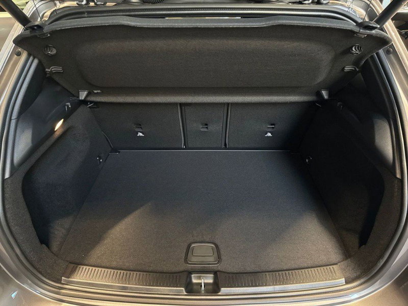 Mercedes-Benz Classe B nuova a Macerata (7)