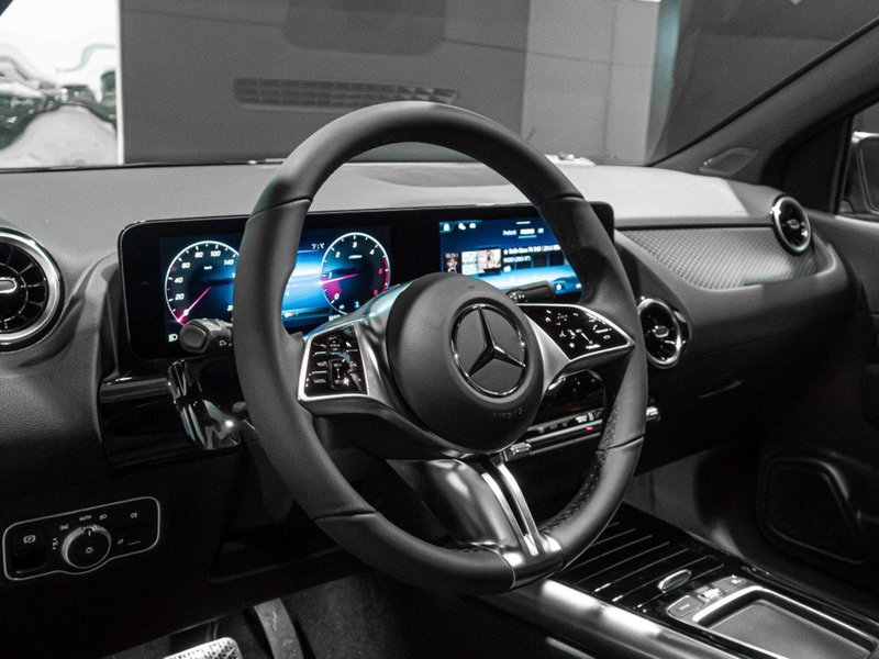 Mercedes-Benz Classe B nuova a Macerata (12)