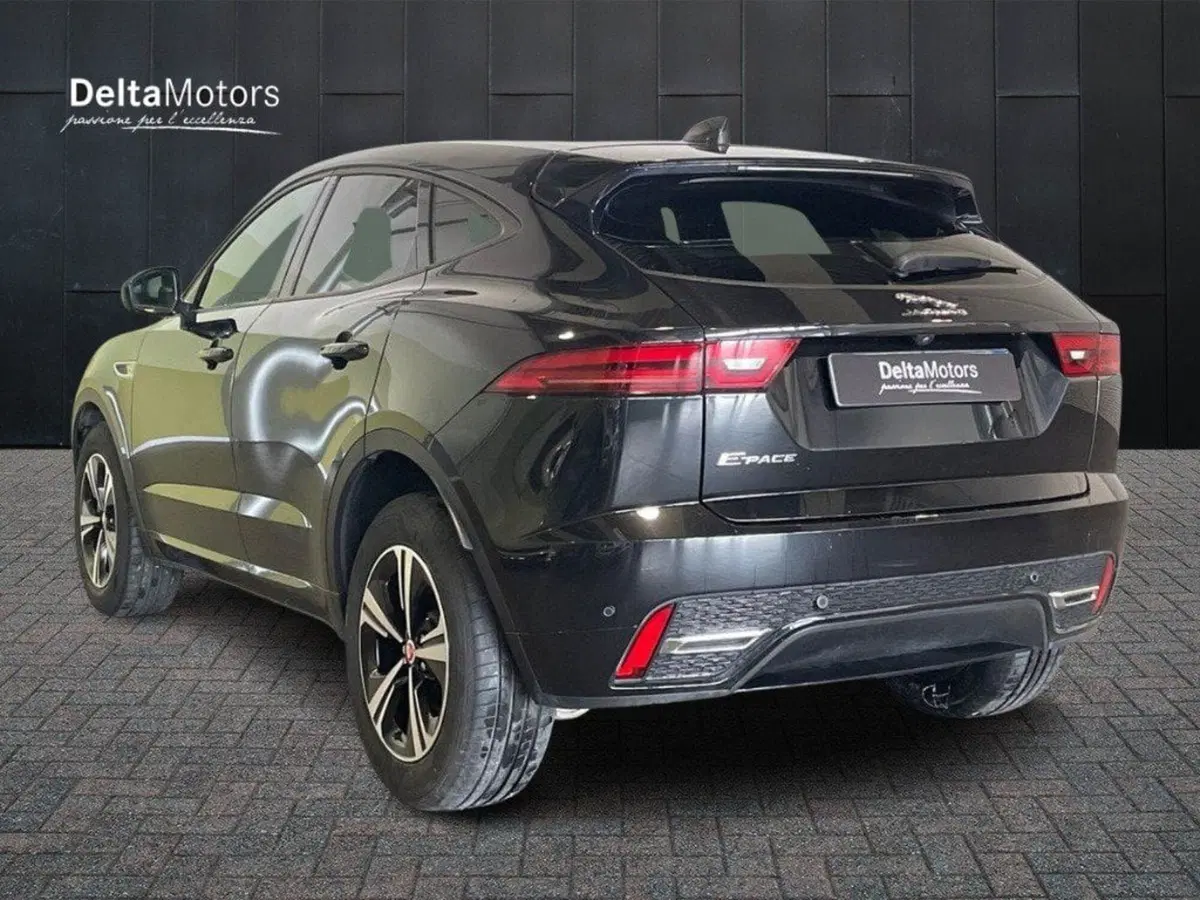 Jaguar E-Pace usata a Ancona (3)