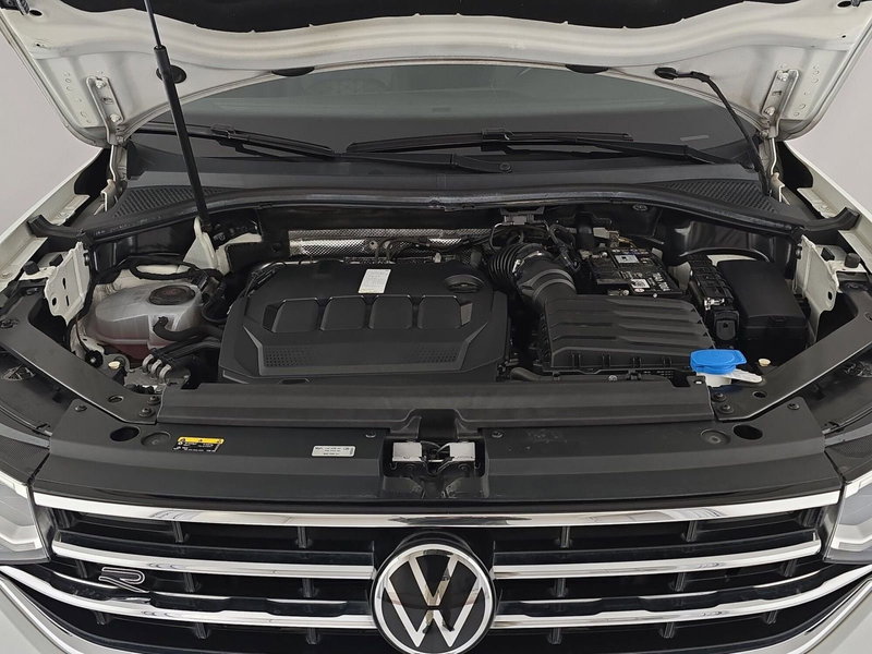 Volkswagen Tiguan usata a Asti (8)