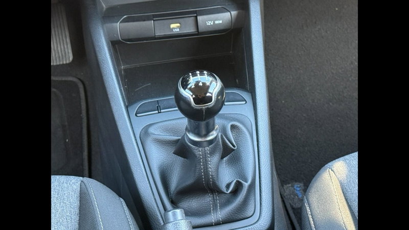 Kia Stonic usata a Palermo (16)