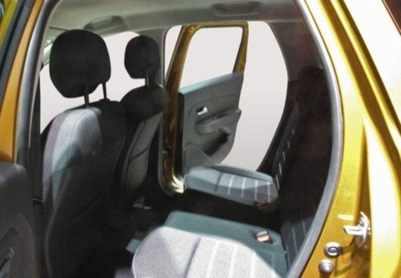 Dacia Duster usata a Palermo (10)