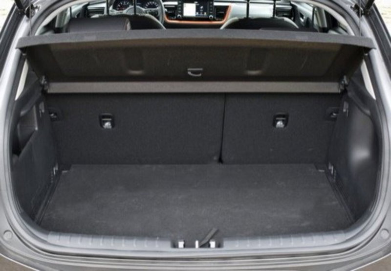 Kia Stonic usata a Palermo (12)