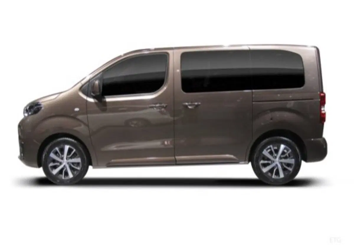 Toyota Proace Verso usata a Palermo (7)
