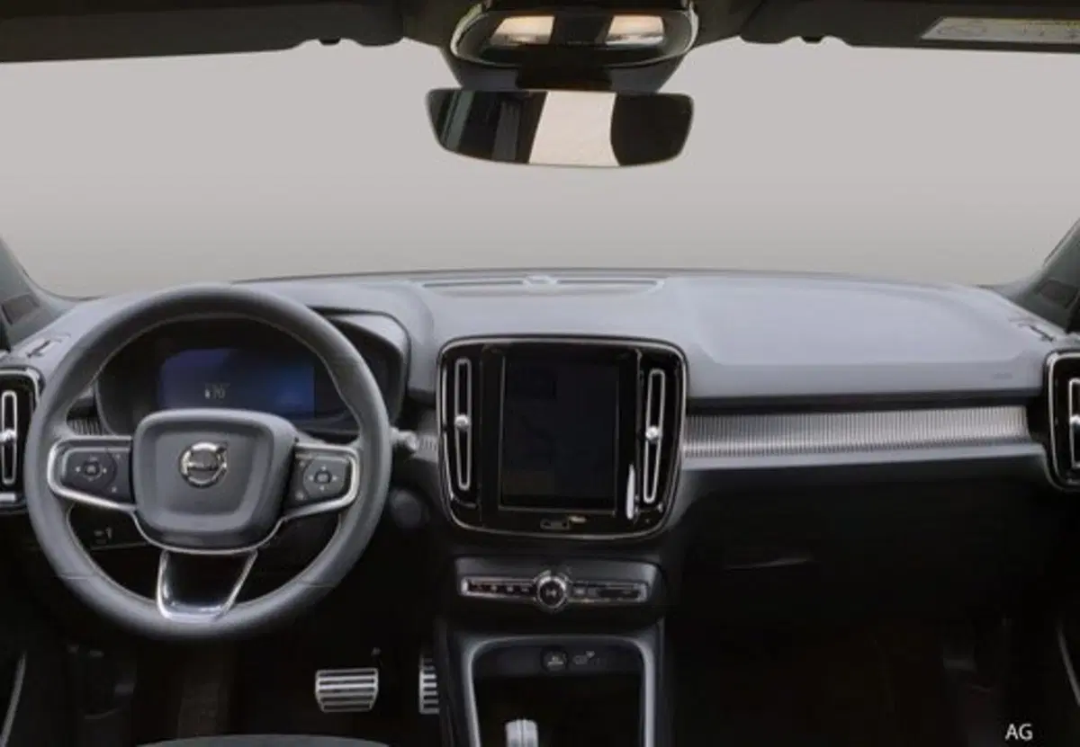 Volvo XC40 usata a Palermo (12)