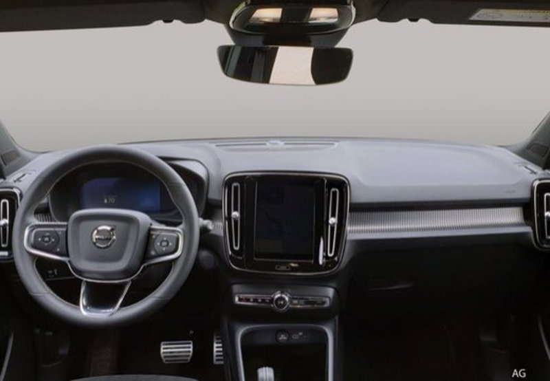 Volvo XC40 usata a Palermo (12)