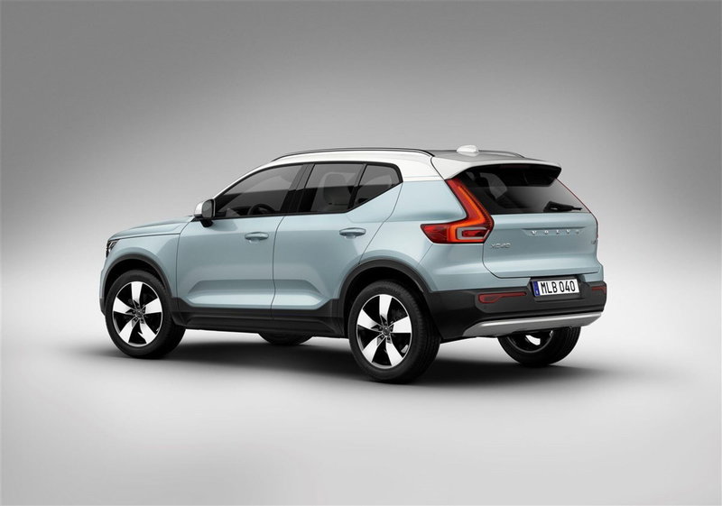 Volvo XC40 usata a Palermo (7)