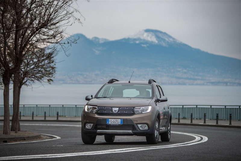 Dacia Sandero usata a Palermo (2)