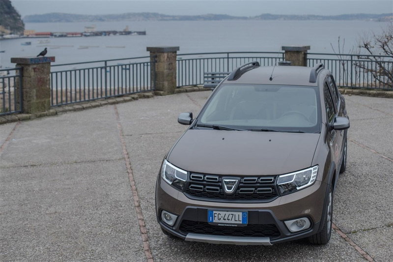 Dacia Sandero usata a Palermo (6)