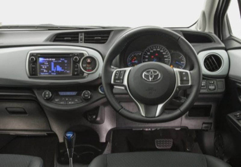 Toyota Yaris usata a Palermo (20)