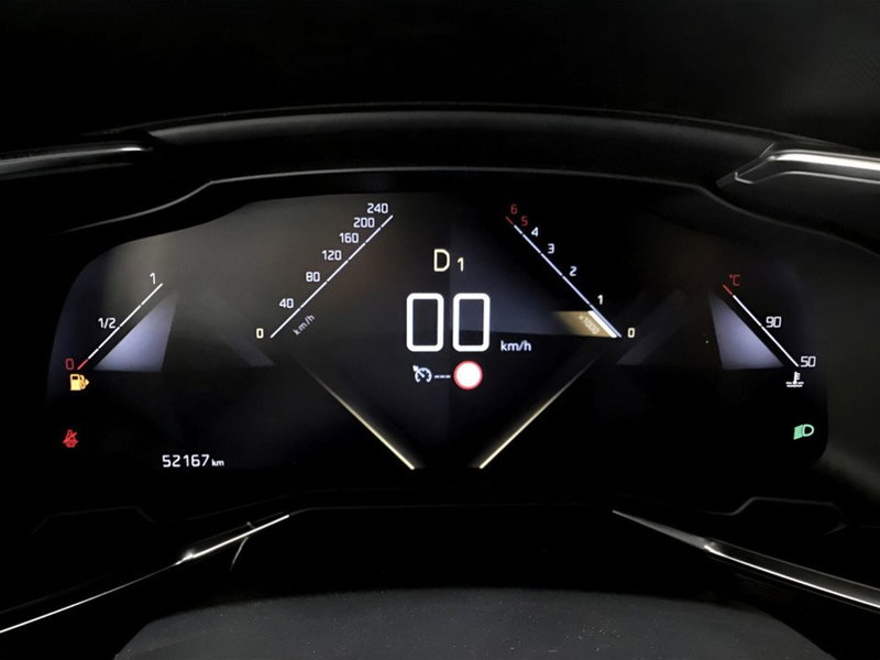 Ds DS 7 usata a Varese (11)