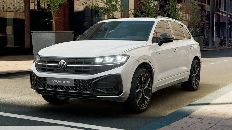 Volkswagen Touareg nuova a Catanzaro (11)
