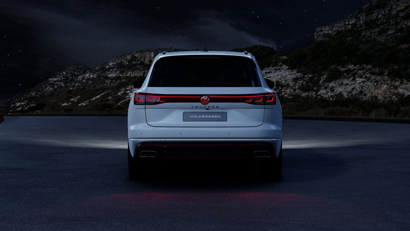 Volkswagen Touareg nuova a Catanzaro (19)