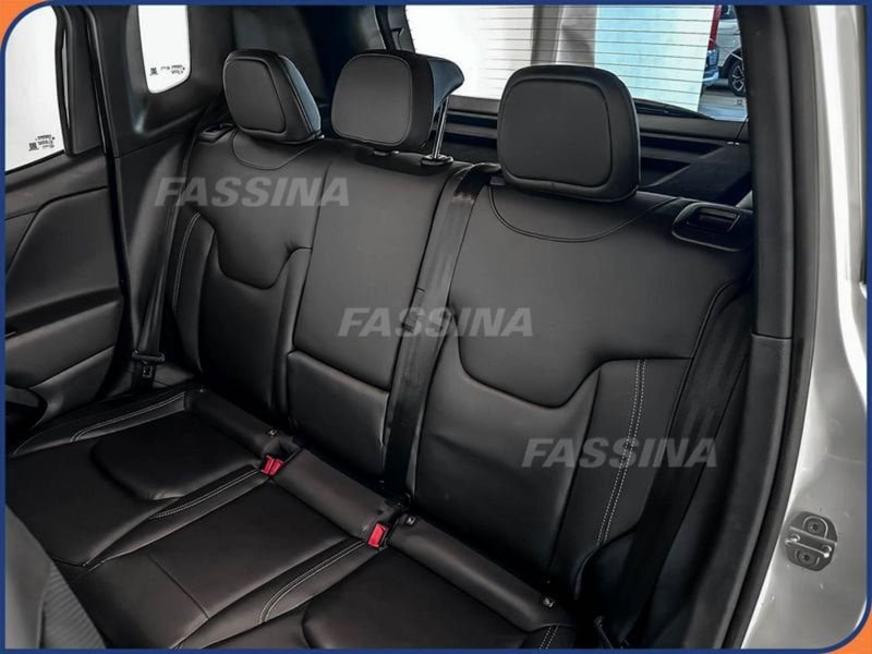 Jeep Renegade usata a Milano (11)